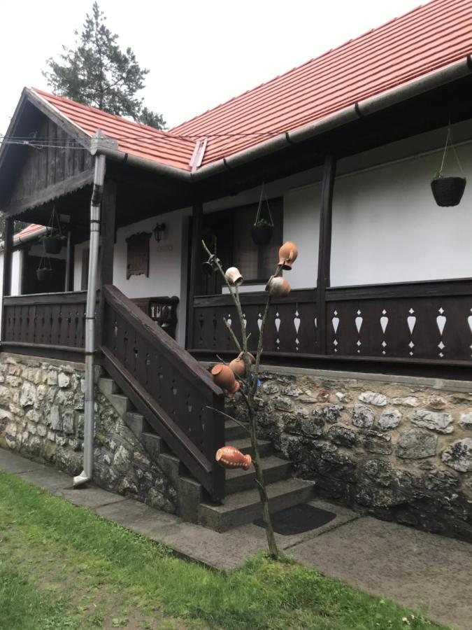 아그텔레크 Korkostolo Vendeghazak 아파트 외부 사진